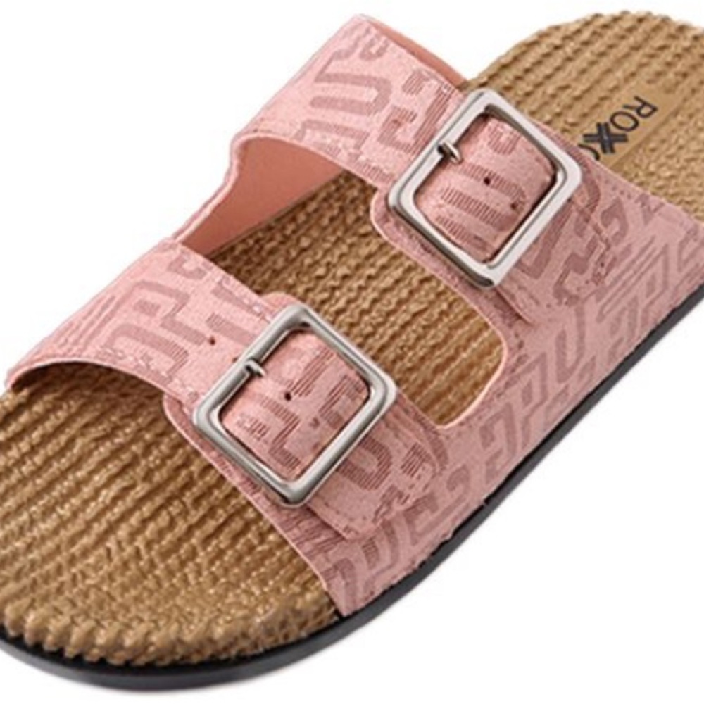 Women's Pink Sandals with Buckle Straps